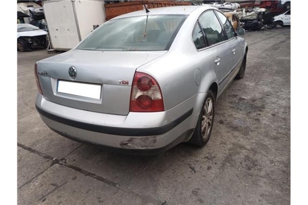 volkswagen passat berlina (3b3) del año 2001