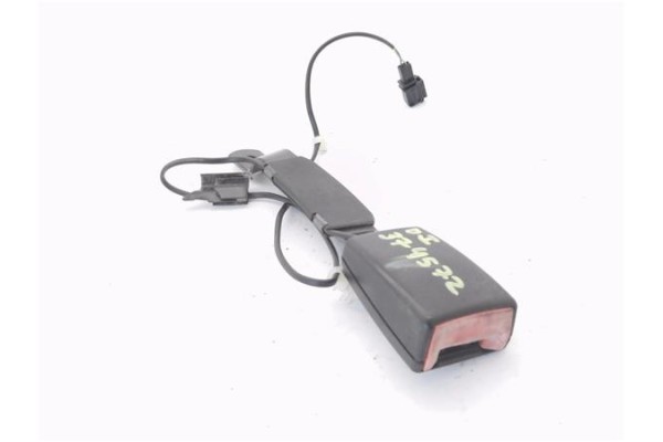 Recambio de anclaje cinturon delantero izquierdo para seat ibiza berlina (6j5) 1.4 reference referencia OEM IAM 6R0857755B  