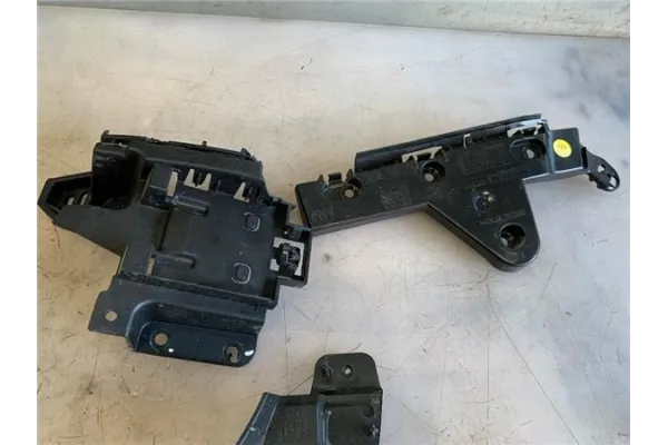 Recambio de soporte derecho paragolpes trasero para ford explorer (ctw) híbrido st-line plug-in-hybrid 4x4 referencia OEM IAM R2