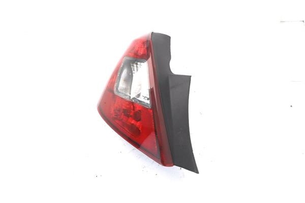 Recambio de piloto trasero izquierdo para opel corsa d 1.2 referencia OEM IAM 084421954LB  