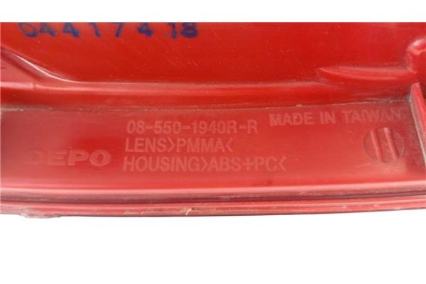 Recambio de piloto trasero derecho para peugeot 307 (3a/c) 2.0 hdi 90 referencia OEM IAM 085501940R  