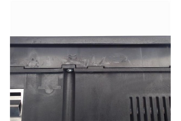 Recambio de mandos climatizador para bmw serie 3 berlina (e46) referencia OEM IAM 64116916882  