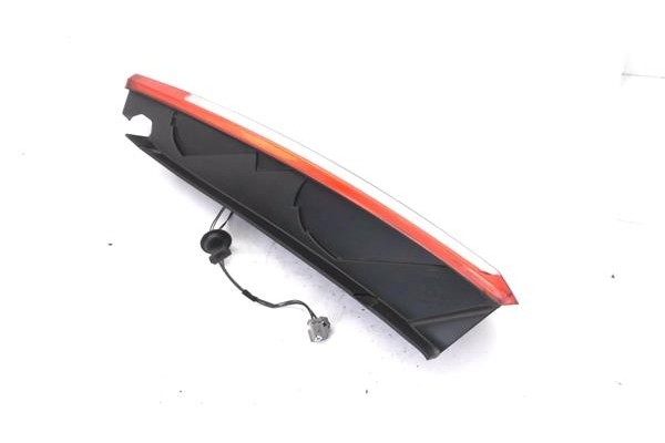 Recambio de piloto trasero derecho para ford focus ii (da_) 1.6 referencia OEM IAM 8M5113404A 0374D 