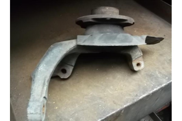 Recambio de mangueta delantero derecha para opel tigra 1.4 16v referencia OEM IAM   