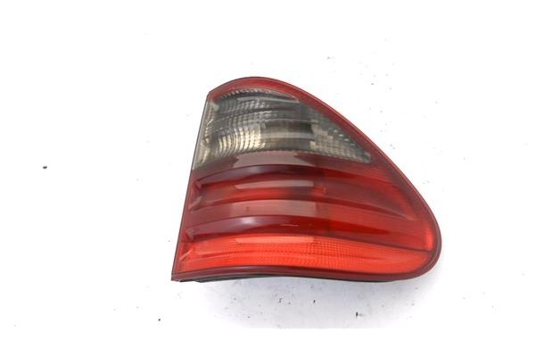 Recambio de piloto trasero derecho para mercedes-benz clase e (bm 210) berlina 2.7 270 cdi (210.016) referencia OEM IAM A2108205