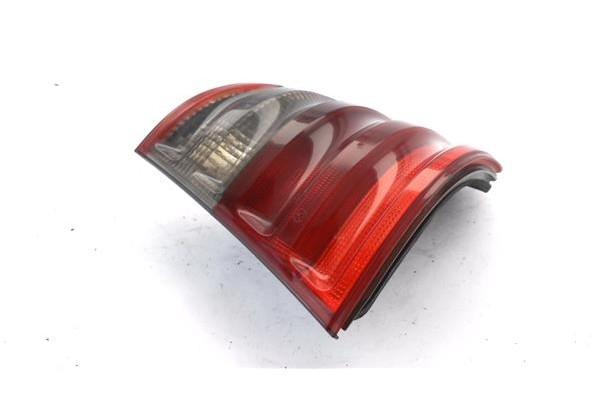 Recambio de piloto trasero derecho para mercedes-benz clase e (bm 210) berlina 2.7 270 cdi (210.016) referencia OEM IAM A2108205