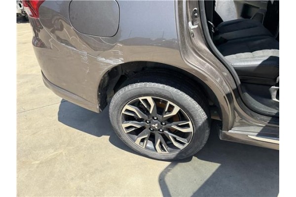 Recambio de pase rueda trasero derecho para mitsubishi outlander (gf0/gg0) 2.0 phev kaiteki 4wd (gg2w) referencia OEM IAM 5370C0