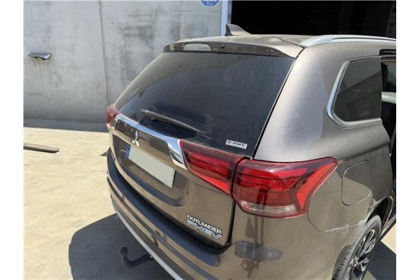 Recambio de porton trasero para mitsubishi outlander (gf0/gg0) 2.0 phev kaiteki 4wd (gg2w) referencia OEM IAM 5801B881  
