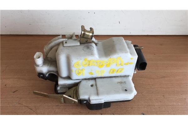 Recambio de cierre electromagnetico delantero derecho para seat cordoba berlina (6k2) 1.4 stella referencia OEM IAM   