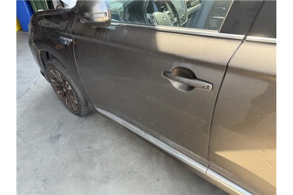 Recambio de puerta delantero izquierda para mitsubishi outlander (gf0/gg0) 2.0 phev kaiteki 4wd (gg2w) referencia OEM IAM 5700B8