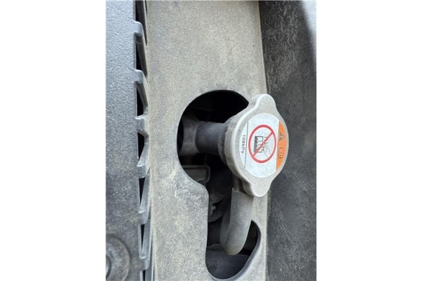 Recambio de radiador para mitsubishi outlander (gf0/gg0) 2.0 phev kaiteki 4wd (gg2w) referencia OEM IAM 1350A601  
