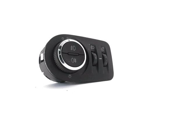 Recambio de conmutador luces para opel corsa d 1.2 referencia OEM IAM 13310331  