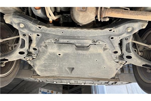Recambio de subchasis para mitsubishi outlander (gf0/gg0) 2.0 phev kaiteki 4wd (gg2w) referencia OEM IAM 4000A426  