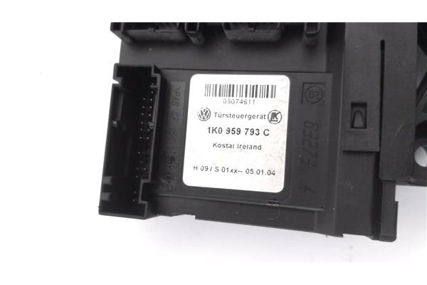 Recambio de motor elevalunas delantero izquierdo para volkswagen touran (1t1) 2.0 tdi referencia OEM IAM 1K0959793C 1T0959701 