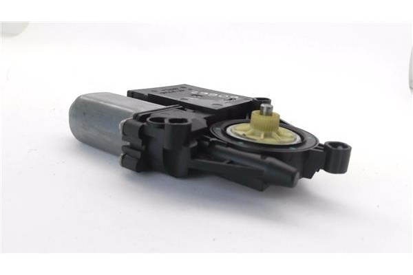 Recambio de motor elevalunas delantero izquierdo para volkswagen touran (1t1) 2.0 tdi referencia OEM IAM 1K0959793C 1T0959701 