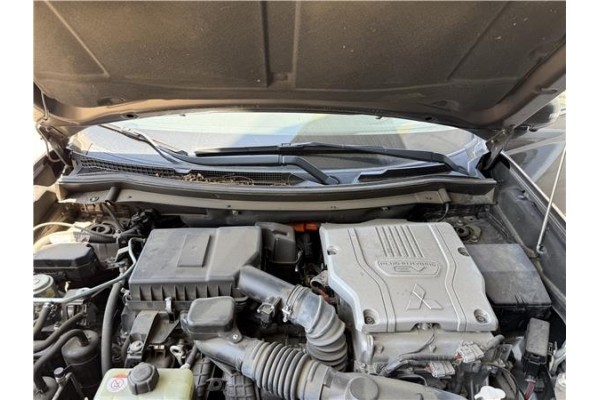 Recambio de torpedo para mitsubishi outlander (gf0/gg0) 2.0 phev kaiteki 4wd (gg2w) referencia OEM IAM 7405A743  
