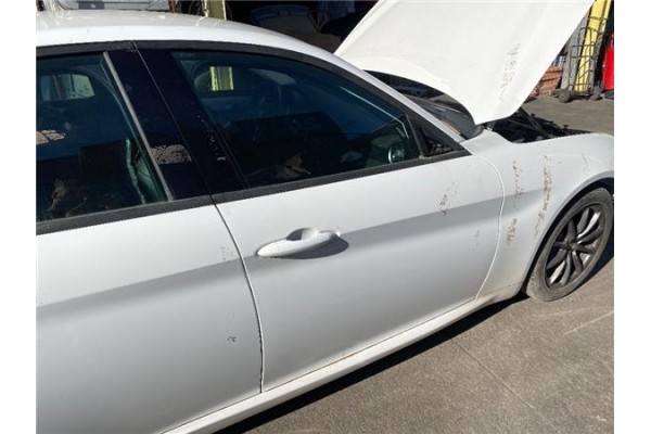 Recambio de puerta delantero derecha para alfa romeo giulia (952) 2.2 super referencia OEM IAM 0050549818  