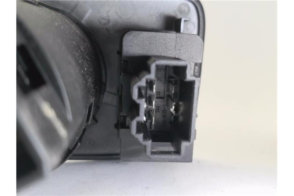 Recambio de conmutador luces para seat ibiza berlina (6j5) 1.4 reference referencia OEM IAM 6J1941531H  