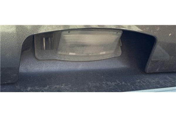 Recambio de piloto matricula trasero derecho para mitsubishi outlander (gf0/gg0) 2.0 phev kaiteki 4wd (gg2w) referencia OEM IAM 