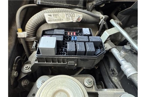 Recambio de caja fusibles/rele para mitsubishi outlander (gf0/gg0) 2.0 phev kaiteki 4wd (gg2w) referencia OEM IAM 8565A392  