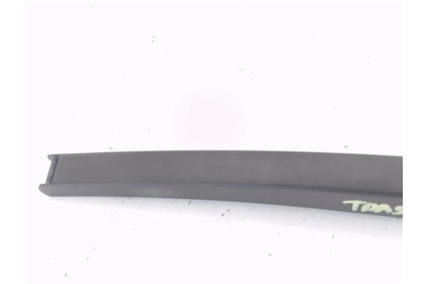 Recambio de brazo limpiaparabrisas trasero para volkswagen touran (1t1) 2.0 tdi referencia OEM IAM 1T0955707  