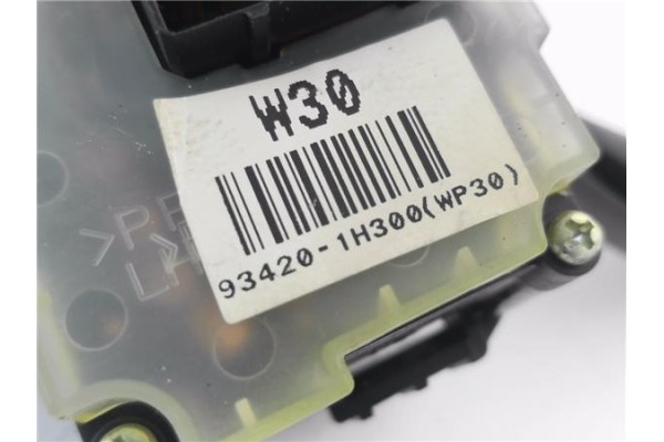 Recambio de mando limpiaparabrisas para kia ceed sportswagon (ed) 2.0 emotion referencia OEM IAM 934201H300  