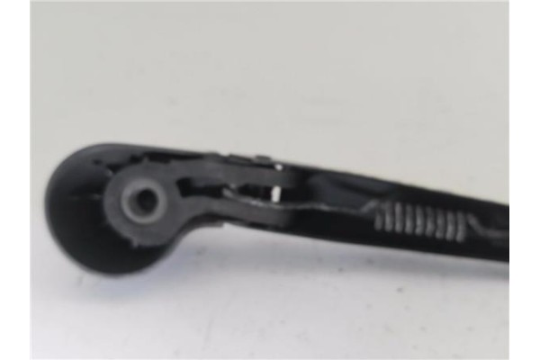 Recambio de brazo limpiaparabrisas trasero para seat ibiza (6l1) 1.4 16v referencia OEM IAM 1U9955707B  