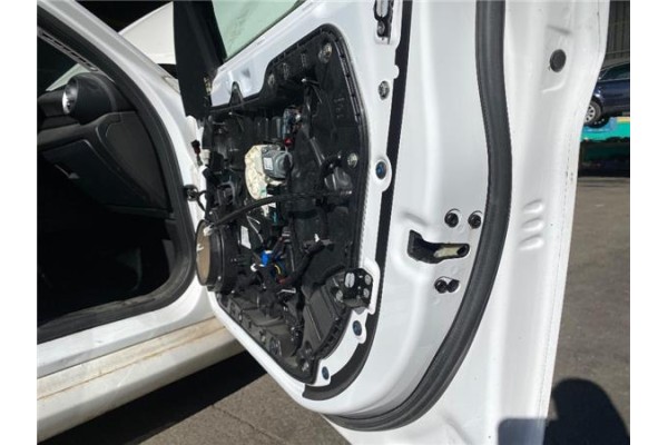 Recambio de puerta delantero derecha para alfa romeo giulia (952) 2.2 super referencia OEM IAM 0050549818  