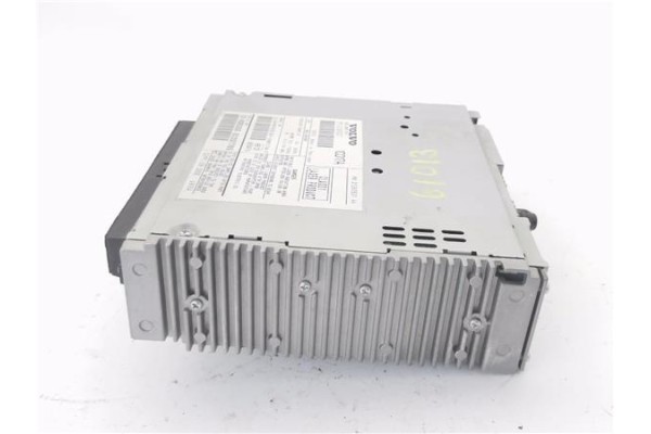 Recambio de autoradio para volvo c30 1.6 d referencia OEM IAM 31260527 1CD17A 