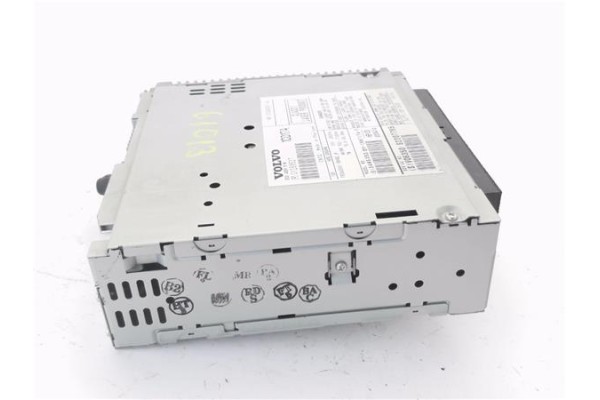 Recambio de autoradio para volvo c30 1.6 d referencia OEM IAM 31260527 1CD17A 