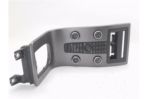 Recambio de mandos climatizador para volvo c30 1.6 d referencia OEM IAM 8650694  