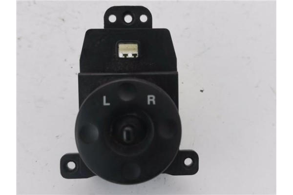 Recambio de mando retrovisor electrico para kia rio (jb) 1.4 16v referencia OEM IAM 202005084  