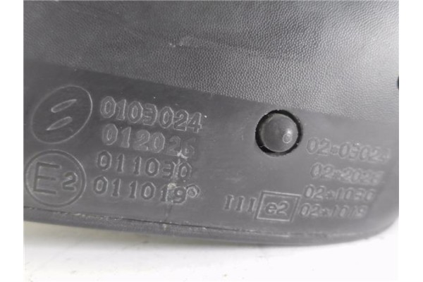Recambio de retrovisor electrico derecho para citroen c3 1.4 16v referencia OEM IAM E2011019  