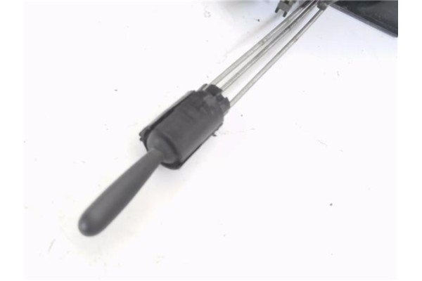 Recambio de retrovisor derecho para renault megane ii (bm0/1_, cm0/1_) 1.5 dci (bm0f, cm0f) referencia OEM IAM 12353070  