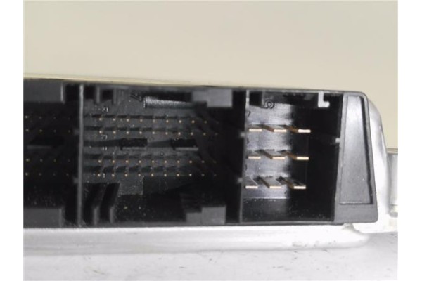 Recambio de centralita para land rover freelander (ln) 2.0 e familiar referencia OEM IAM 7792938 281010811 