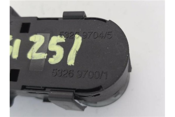 Recambio de mando elevalunas delantero izquierdo para peugeot 307 (3a/c) 2.0 hdi 90 referencia OEM IAM 53269704 532697001 
