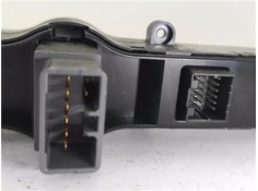 Recambio de interruptor luces emergencia para ssangyong rexton 2.7 270 xdi limited referencia OEM IAM 8520008B10  