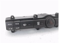 Recambio de interruptor luces emergencia para ssangyong rexton 2.7 270 xdi limited referencia OEM IAM 8520008B10  