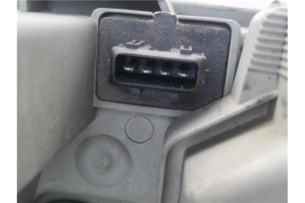Recambio de faro delantero izquierdo para alfa romeo 146 1.9 td referencia OEM IAM 205438B  