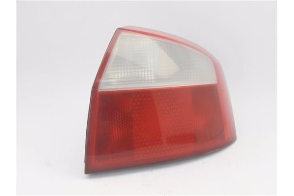 Recambio de piloto trasero derecho para audi a4 berlina (8e) 1.9 tdi (96kw) referencia OEM IAM 153948  
