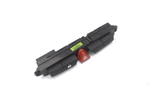 Recambio de interruptor luces emergencia para kia ceed sportswagon (ed) 2.0 emotion referencia OEM IAM 937001H000 202006302 