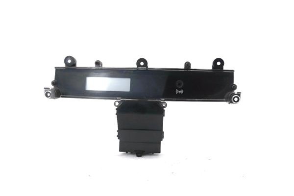 Recambio de display para ssangyong rexton 2.7 270 xdi limited referencia OEM IAM 8570008B40  