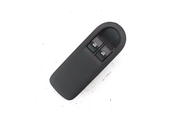 Recambio de mando elevalunas delantero izquierdo para renault megane ii (bm0/1_, cm0/1_) 1.5 dci (bm0f, cm0f) referencia OEM IAM