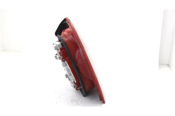 Recambio de piloto trasero izquierdo para volkswagen passat berlina (3b3) 1.9 tdi referencia OEM IAM 3B5945095AE  