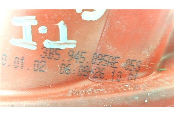 Recambio de piloto trasero izquierdo para volkswagen passat berlina (3b3) 1.9 tdi referencia OEM IAM 3B5945095AE  