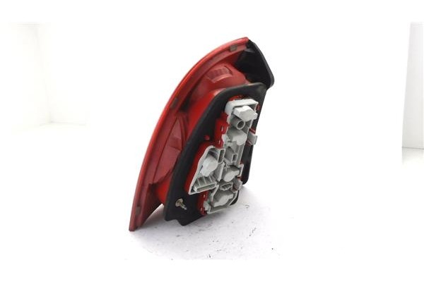 Recambio de piloto trasero derecho para volkswagen passat berlina (3b3) 1.9 tdi referencia OEM IAM 3B5945096AE  
