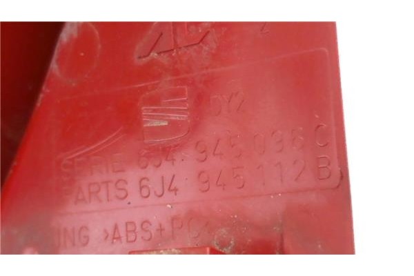 Recambio de piloto trasero derecho para seat ibiza berlina (6j5) 1.4 reference referencia OEM IAM 6J4945096C 6J4945112B 