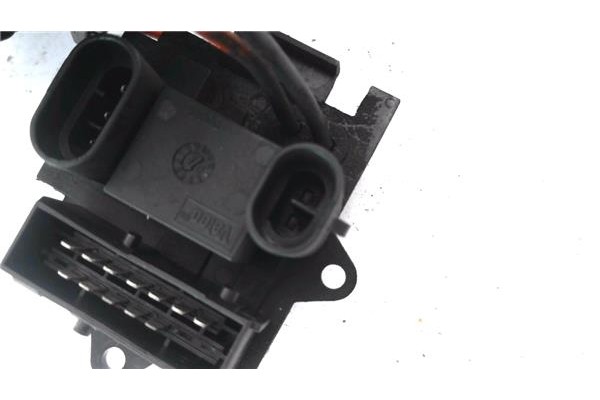 Recambio de motor calefaccion para opel vivaro 2.0 cdti referencia OEM IAM F964173T  