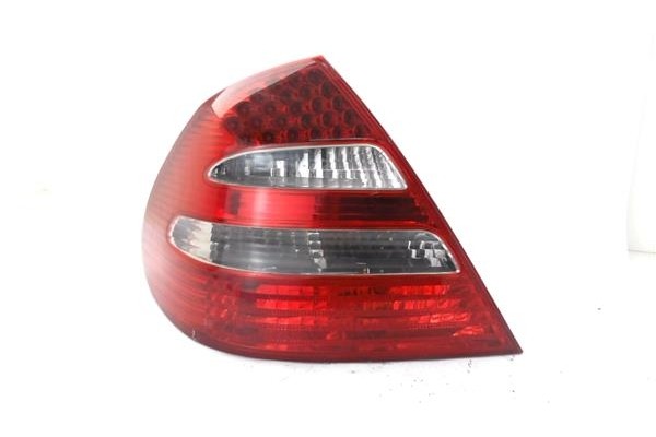 Recambio de piloto trasero izquierdo para mercedes-benz clase e (bm 211) berlina 3.2 e 320 cdi (211.026) referencia OEM IAM A211