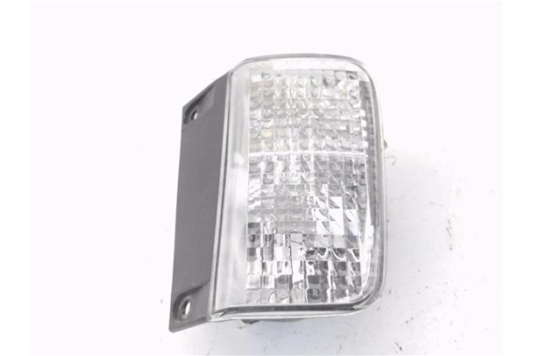 Recambio de piloto marcha atras para opel vivaro 2.0 cdti referencia OEM IAM 19A661R  